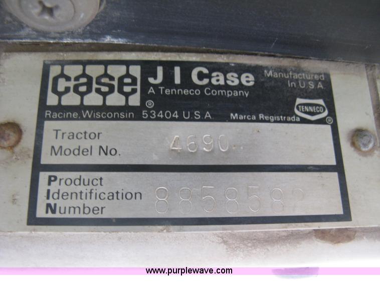 image for item H9492 1980 Case 4690 4WD tractor