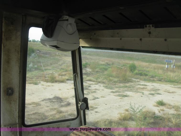 image for item H9492 1980 Case 4690 4WD tractor