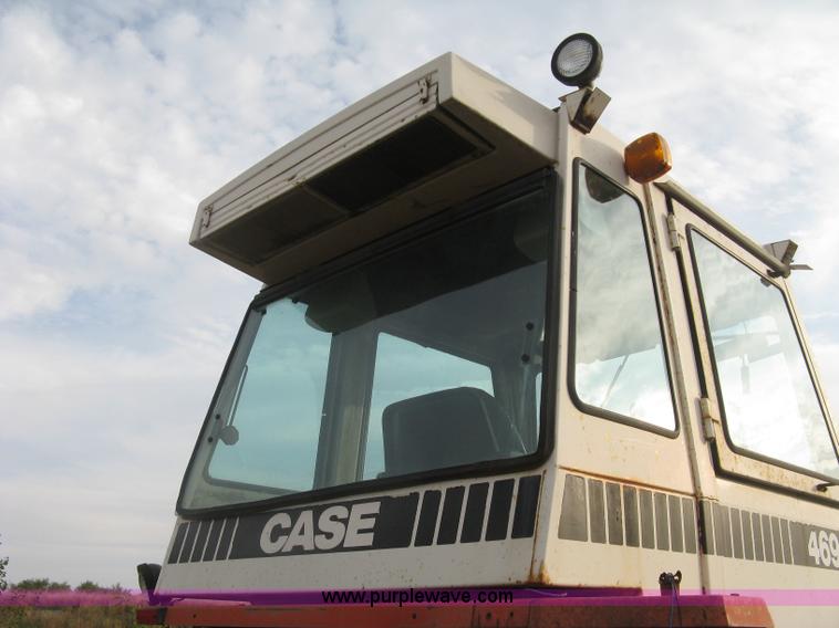 image for item H9492 1980 Case 4690 4WD tractor