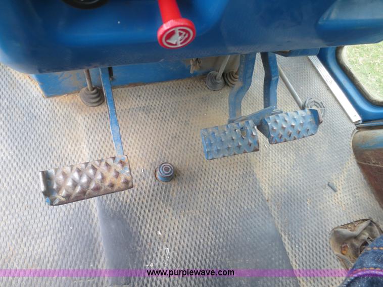 image for item I2205 1984 Ford 6710 MFWD tractor