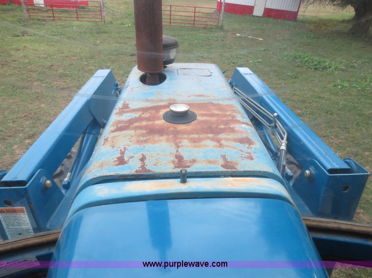 image for item I2205 1984 Ford 6710 MFWD tractor