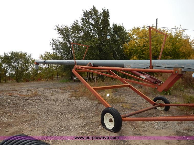 image for item I5340 Hutchinson Mayrath 65' swing hopper auger