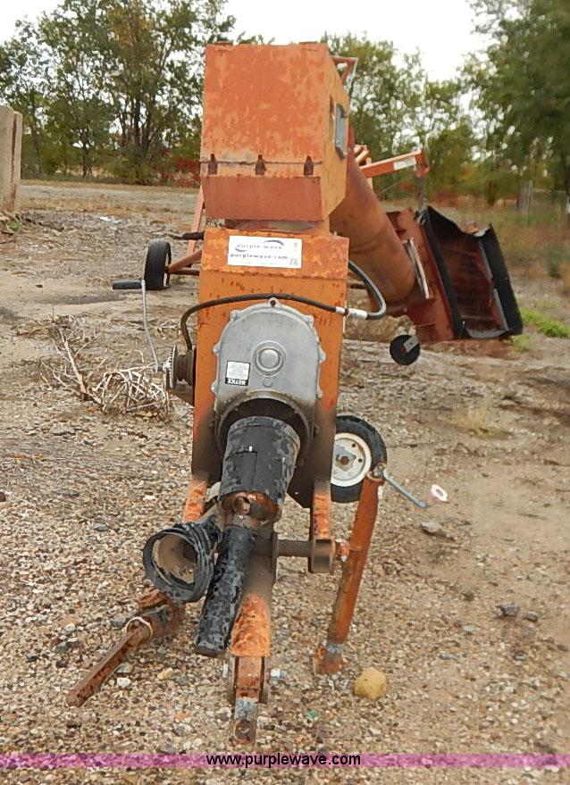 image for item I5340 Hutchinson Mayrath 65' swing hopper auger