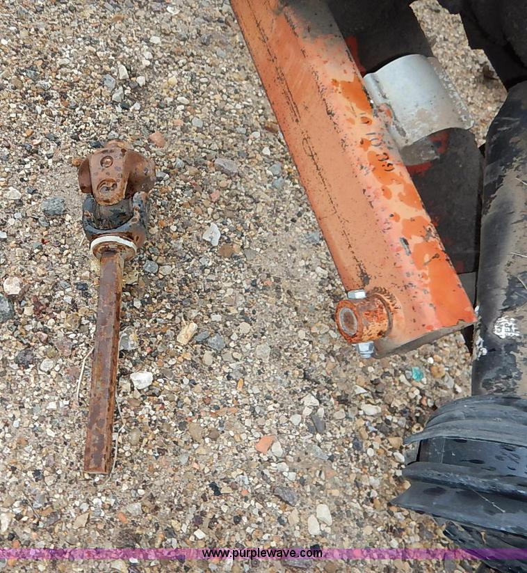 image for item I5340 Hutchinson Mayrath 65' swing hopper auger