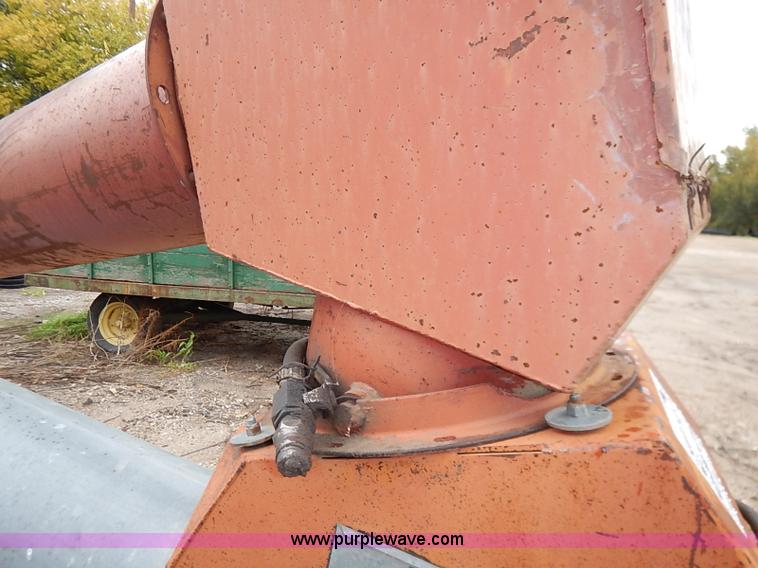 image for item I5340 Hutchinson Mayrath 65' swing hopper auger
