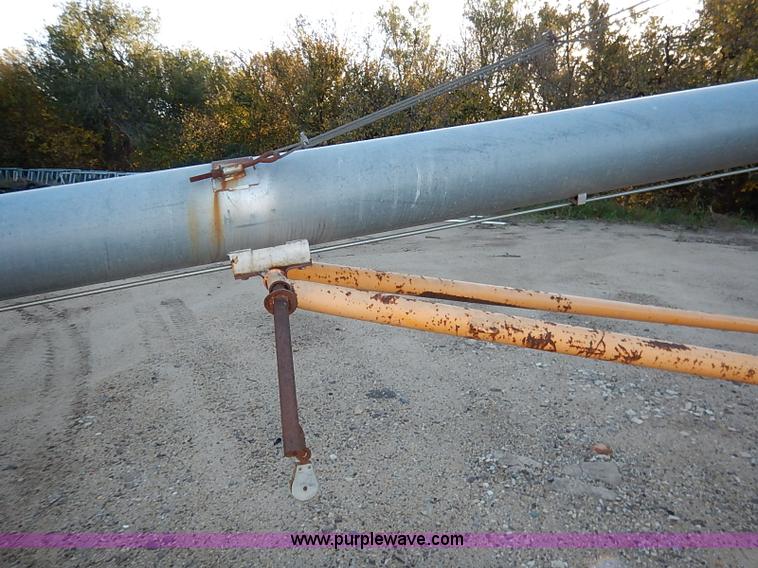 image for item I5341 Hutchinson Mayrath 55' swing hopper auger