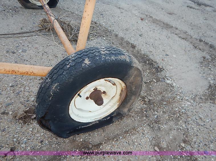 image for item I5341 Hutchinson Mayrath 55' swing hopper auger