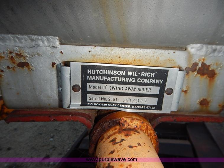 image for item I5341 Hutchinson Mayrath 55' swing hopper auger