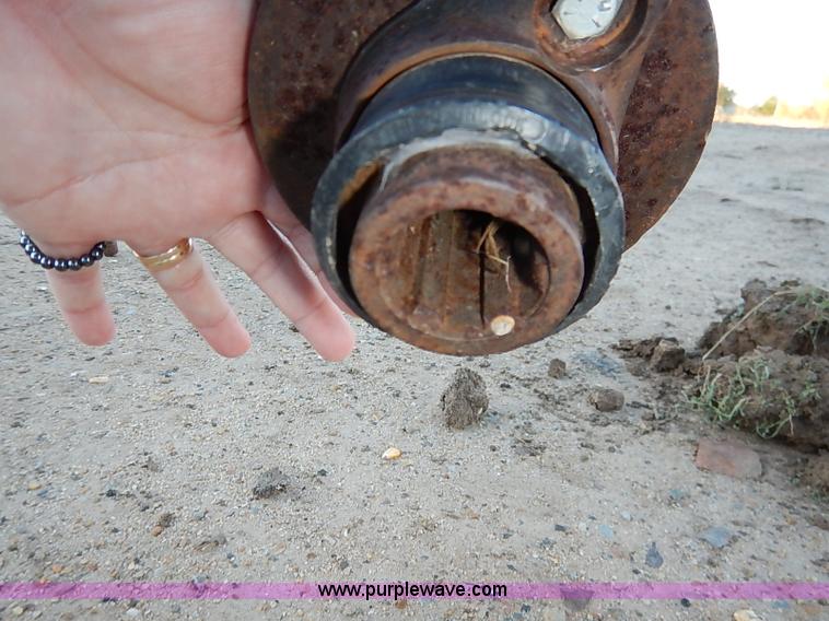 image for item I5341 Hutchinson Mayrath 55' swing hopper auger