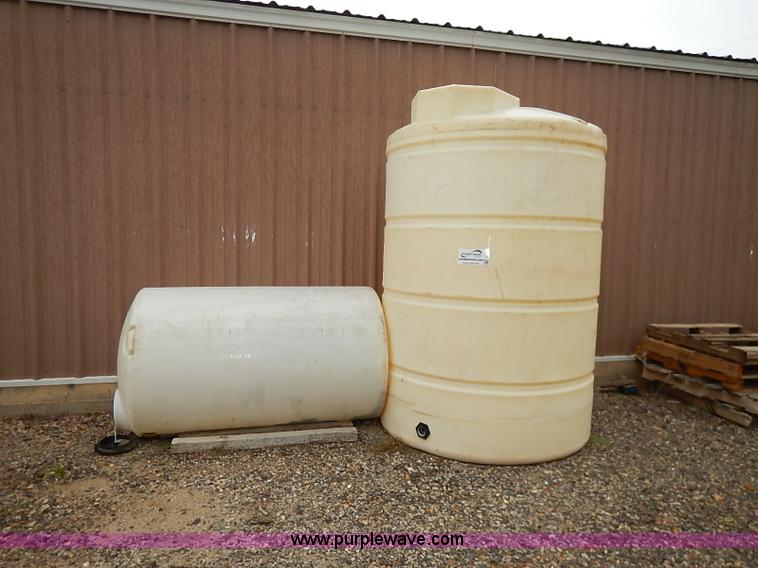 image for item I5342 (2) poly liquid tanks