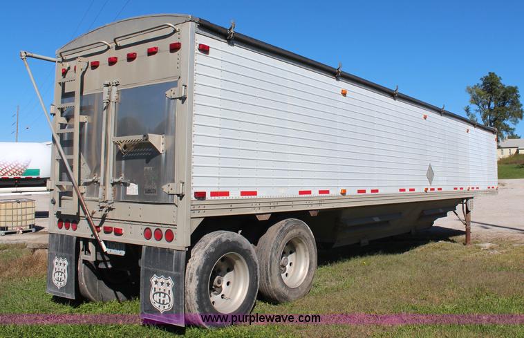 image for item I5877 1995 Timpte double hopper grain trailer