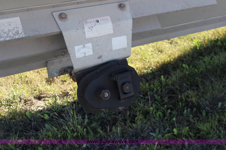 image for item I5877 1995 Timpte double hopper grain trailer