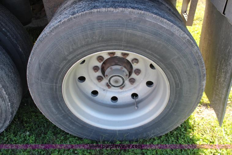 image for item I5877 1995 Timpte double hopper grain trailer