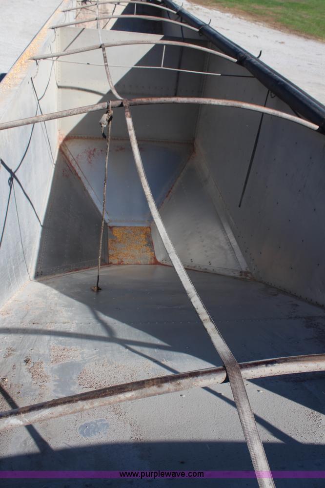 image for item I5877 1995 Timpte double hopper grain trailer
