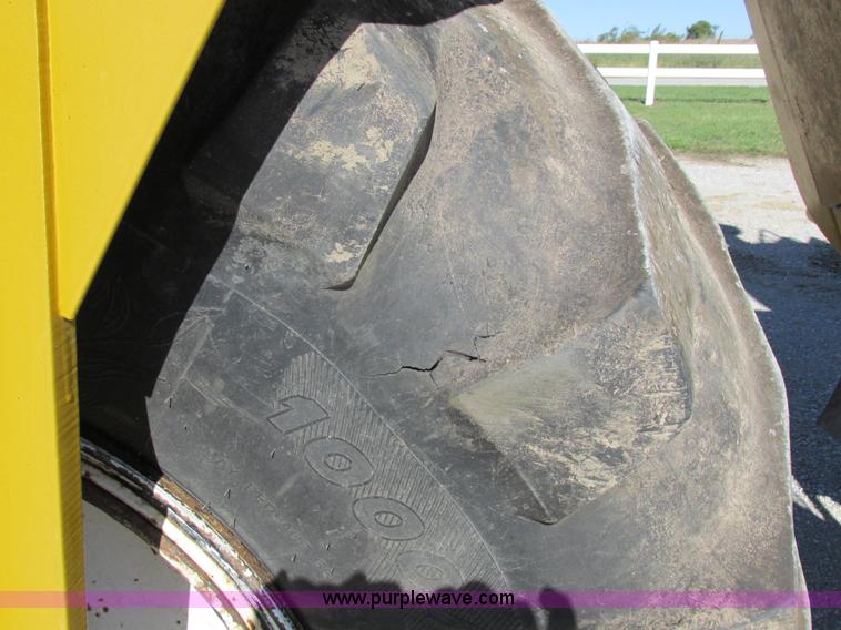 image for item I8921 2001 Ag-Chem TerraGator 8103 self-propelled applicator