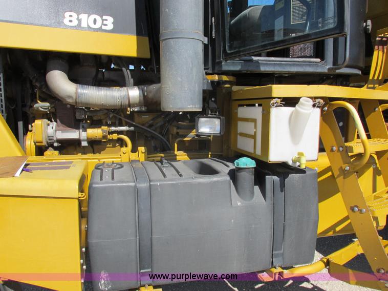 image for item I8921 2001 Ag-Chem TerraGator 8103 self-propelled applicator