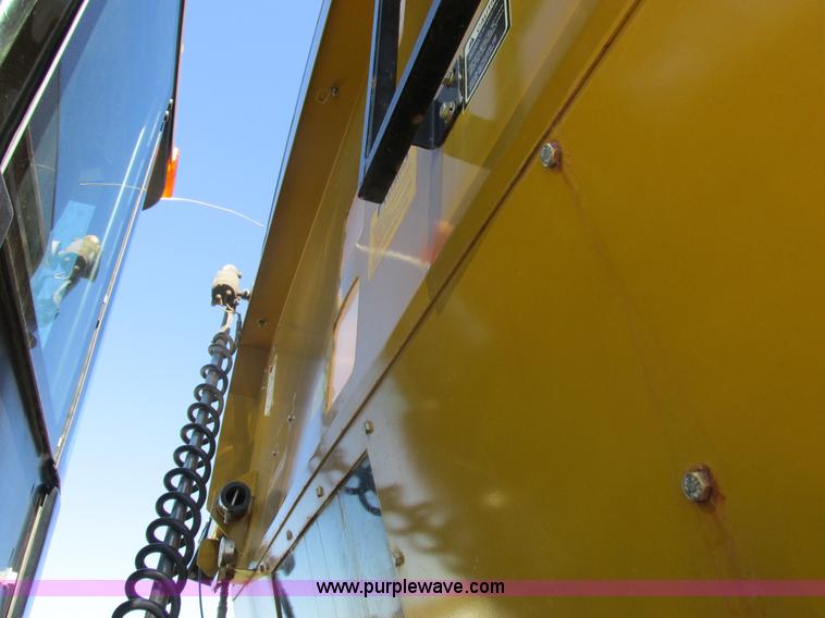 image for item I8921 2001 Ag-Chem TerraGator 8103 self-propelled applicator