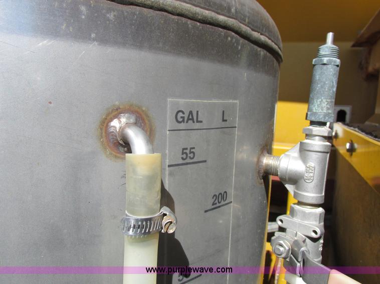 image for item I8921 2001 Ag-Chem TerraGator 8103 self-propelled applicator