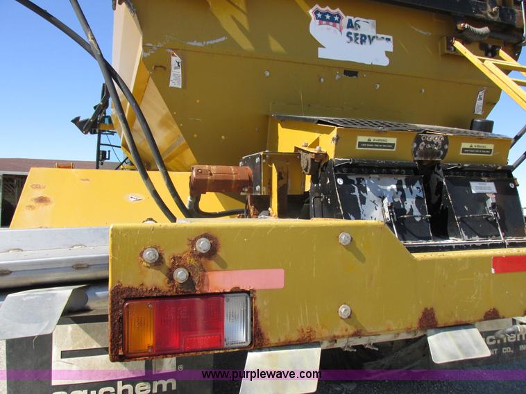 image for item I8921 2001 Ag-Chem TerraGator 8103 self-propelled applicator