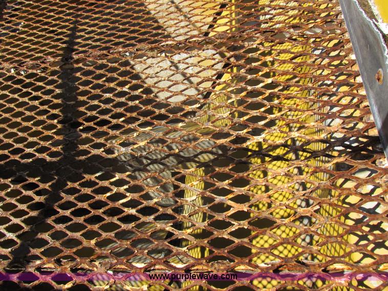 image for item I8921 2001 Ag-Chem TerraGator 8103 self-propelled applicator