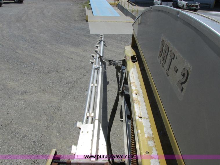 image for item I8921 2001 Ag-Chem TerraGator 8103 self-propelled applicator