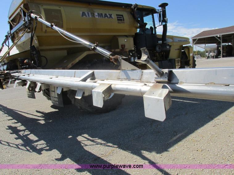 image for item I8921 2001 Ag-Chem TerraGator 8103 self-propelled applicator