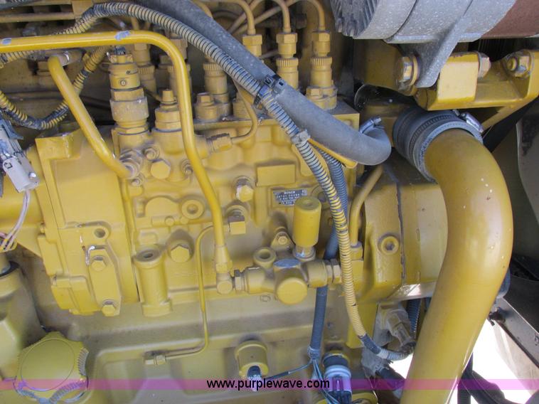 image for item I8921 2001 Ag-Chem TerraGator 8103 self-propelled applicator