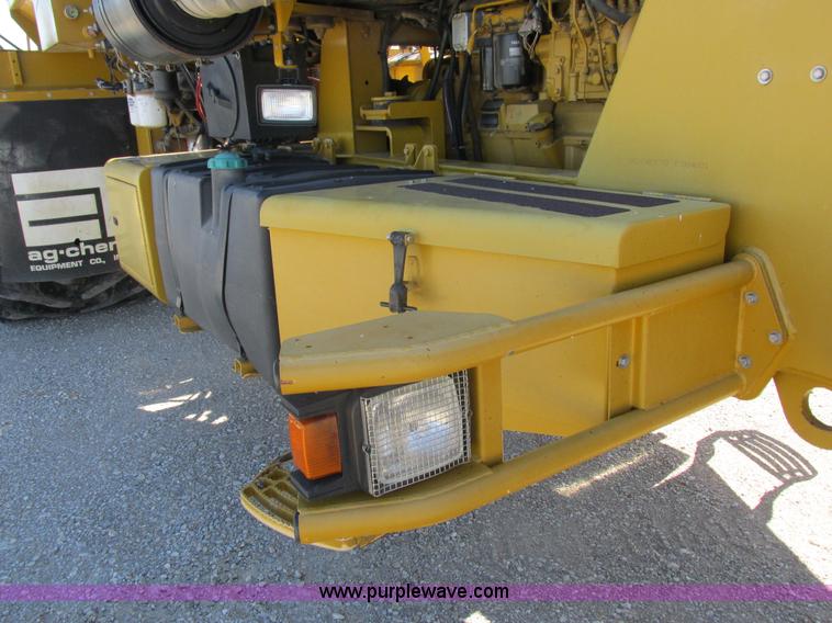 image for item I8921 2001 Ag-Chem TerraGator 8103 self-propelled applicator