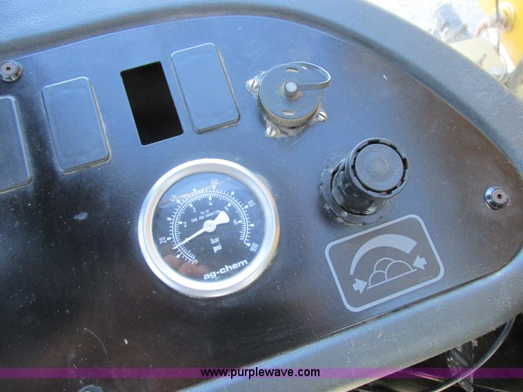 image for item I8921 2001 Ag-Chem TerraGator 8103 self-propelled applicator