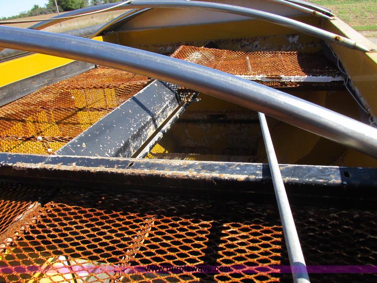 image for item I8921 2001 Ag-Chem TerraGator 8103 self-propelled applicator