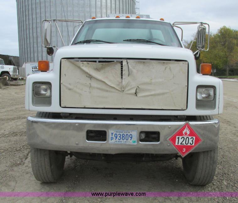 image for item A8747 1995 GMC TopKick fuel delivery truck