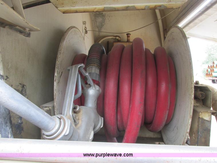 image for item A8747 1995 GMC TopKick fuel delivery truck