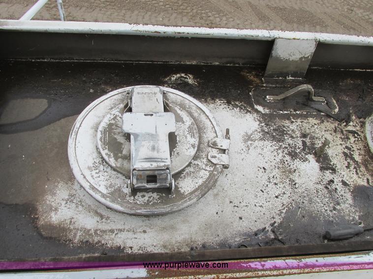 image for item A8747 1995 GMC TopKick fuel delivery truck