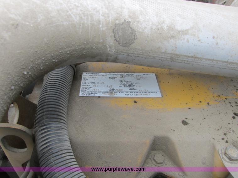 image for item A8747 1995 GMC TopKick fuel delivery truck