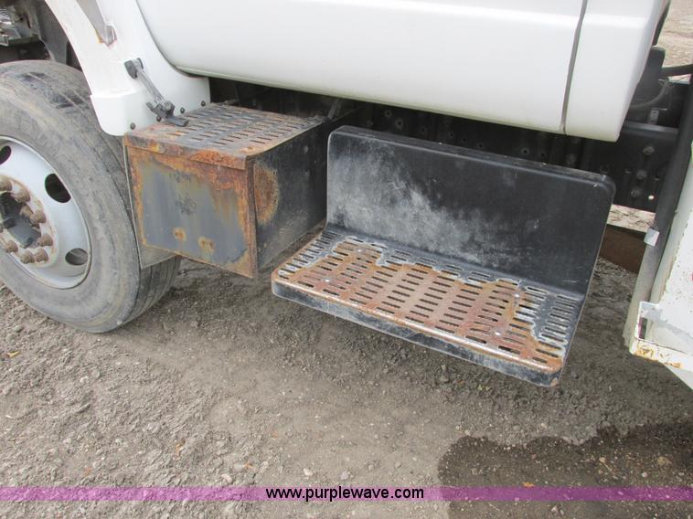 image for item A8747 1995 GMC TopKick fuel delivery truck