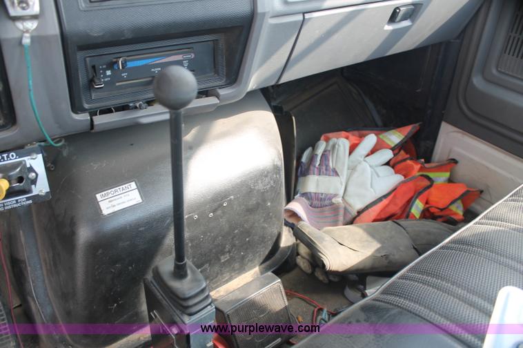 image for item AJ9298 1995 Ford FT900 cab and chassis