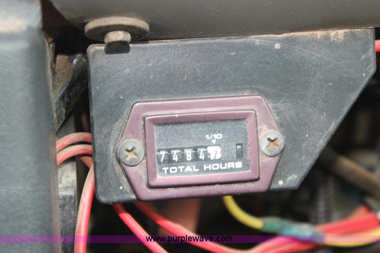 image for item AJ9298 1995 Ford FT900 cab and chassis