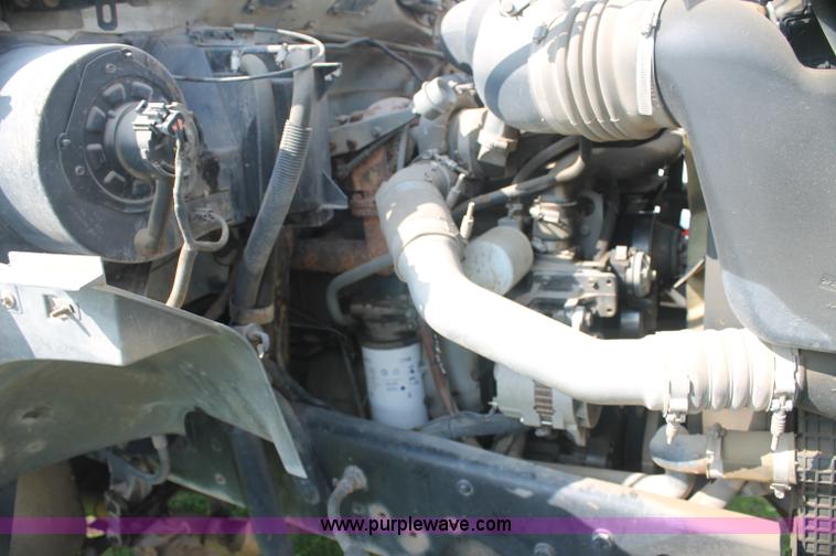 image for item AJ9298 1995 Ford FT900 cab and chassis