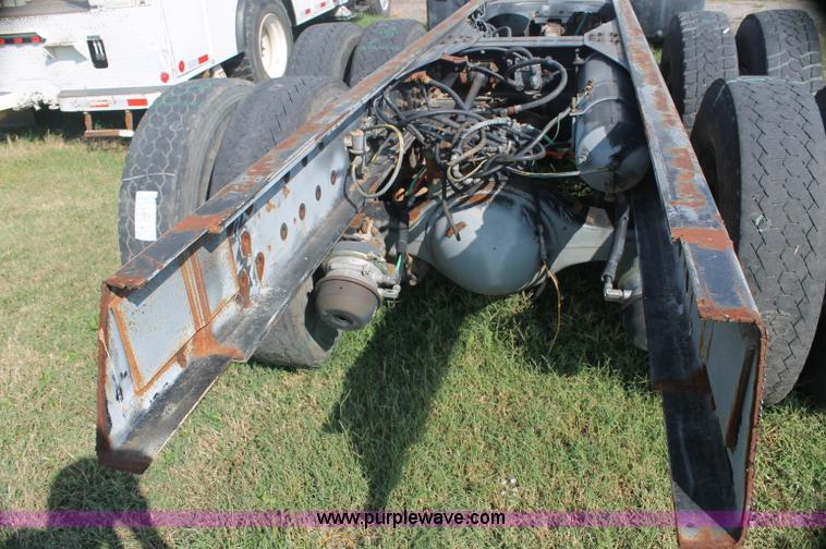 image for item AJ9298 1995 Ford FT900 cab and chassis