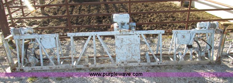 image for item AV9248 Morrison Super screed