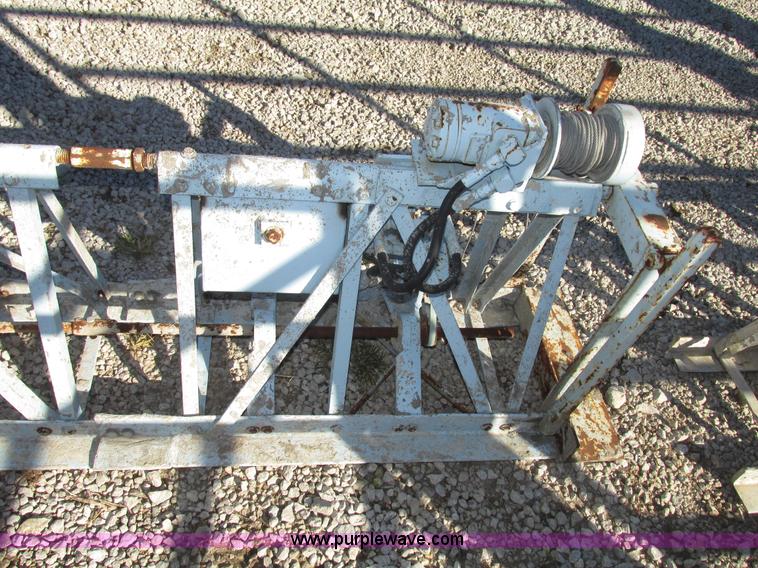 image for item AV9248 Morrison Super screed