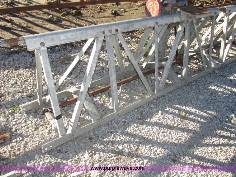 image for item AV9248 Morrison Super screed