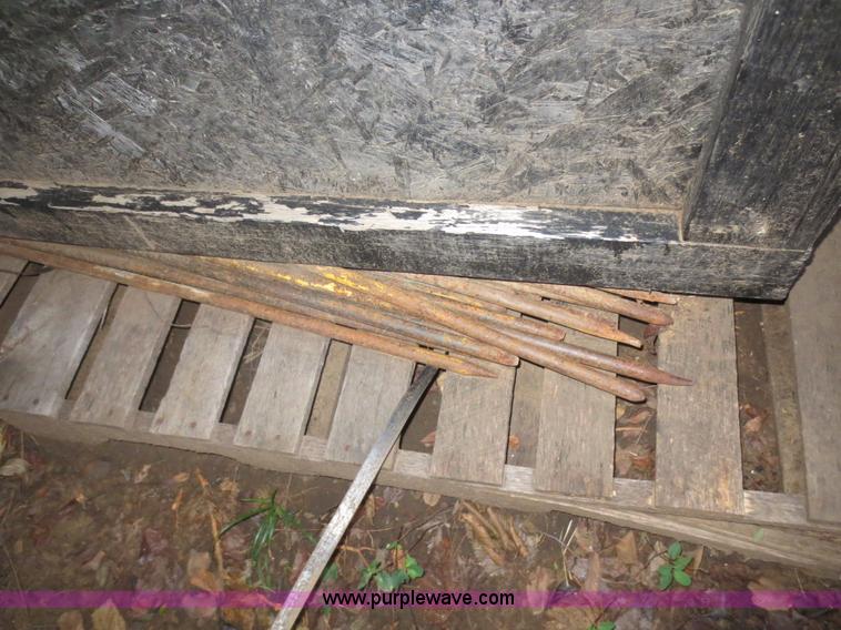 image for item D2175 String line pins