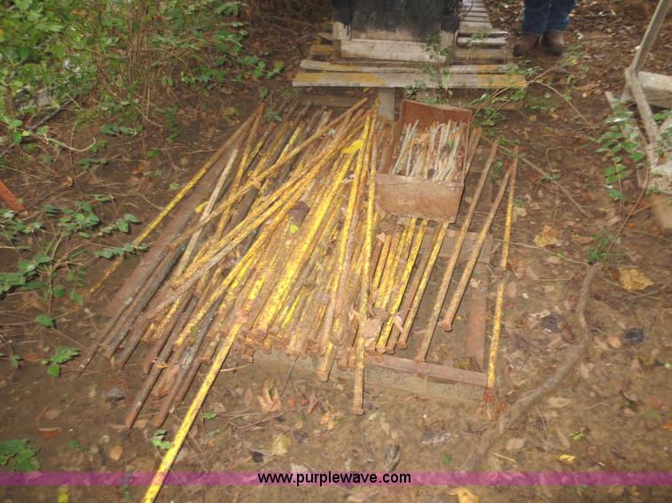 image for item D2175 String line pins