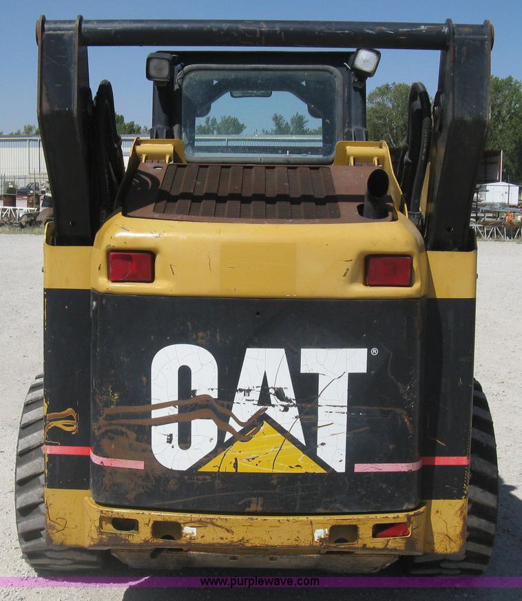 image for item E7871 2003 Caterpillar 262 skid steer