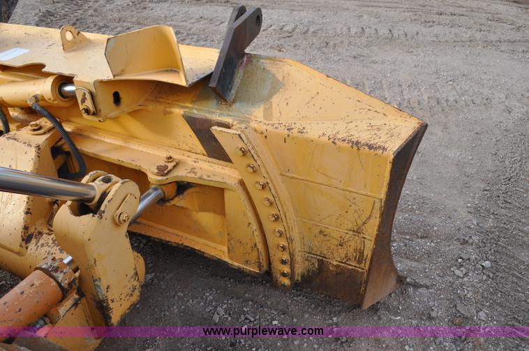 image for item F2068 2002 Dressta TD12C dozer