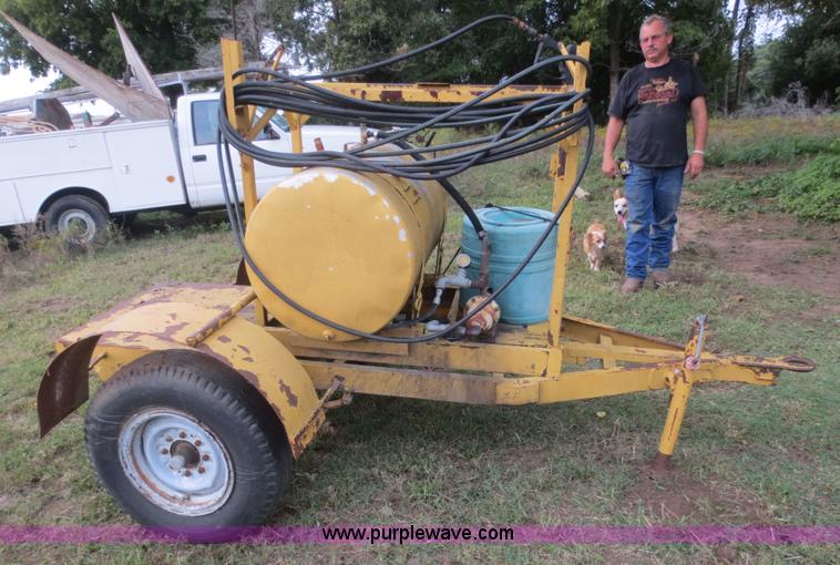 image for item F4760 Portahole basement forms oiler