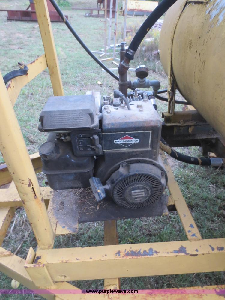 image for item F4760 Portahole basement forms oiler