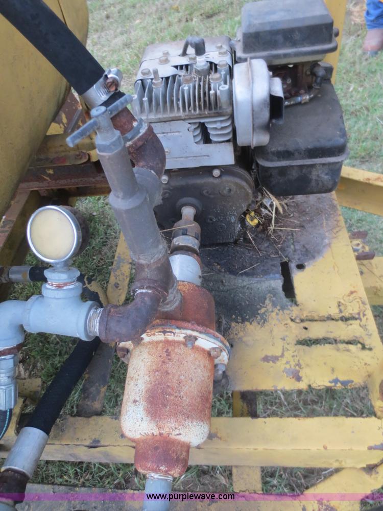 image for item F4760 Portahole basement forms oiler