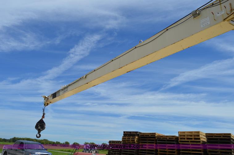 image for item F8356 2007 Sterling LT8500 crane truck